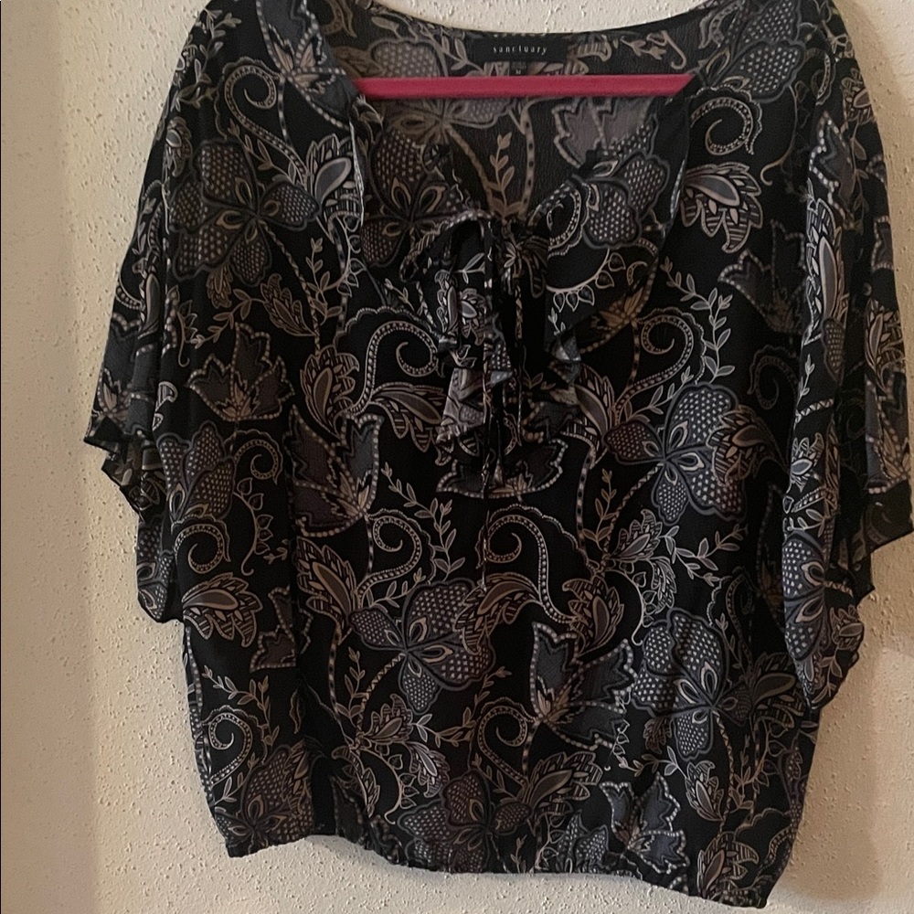 Sanctuary Black and Gray Floral Blouse